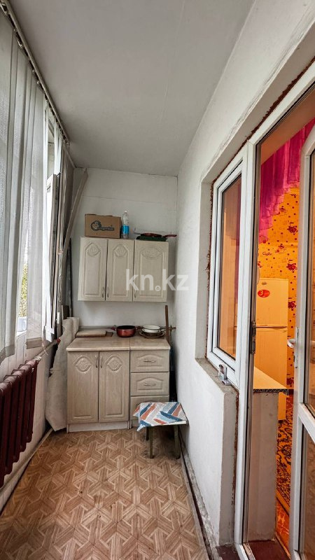 Продажа 1-комнатной квартиры, 38 м², 10 мкр, дом  24 - Продажа и аренда недвижимости в Таразе фото 11 из 14