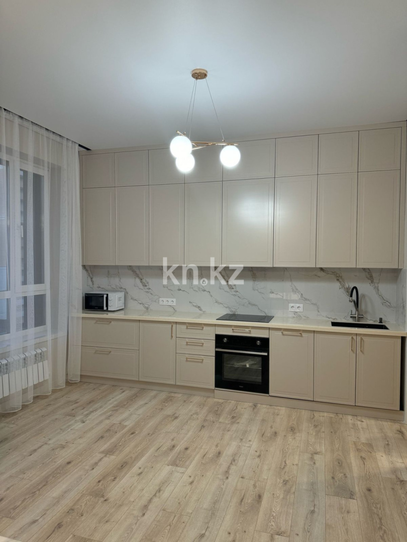 Аренда 2-комнатной квартиры, 69 м², пр. Республики, дом  23 - Аренда  двухкомнатных квартир помесячно в Караганде с фото фото 1 из 10