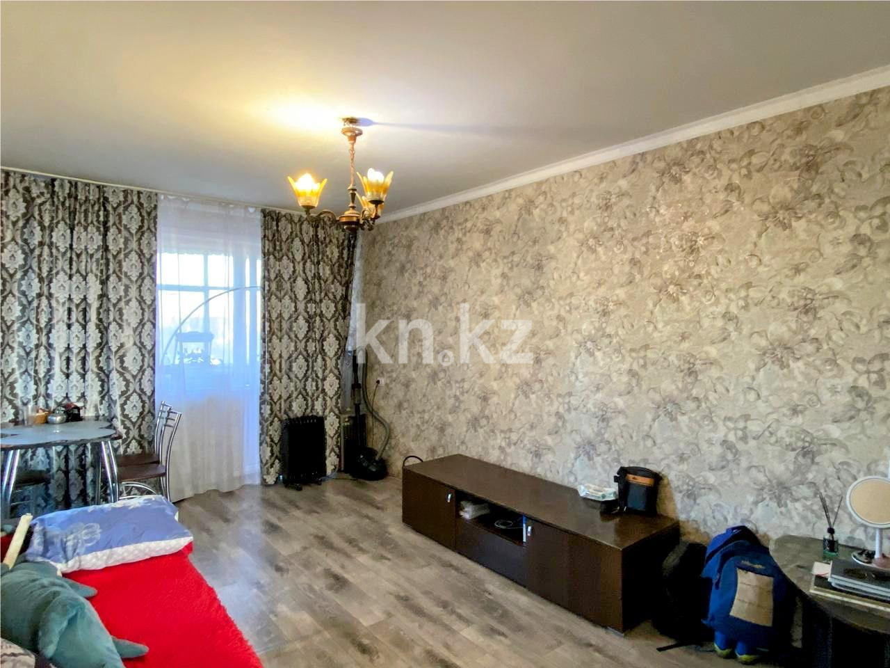 Продажа 2-комнатной квартиры, 43 м², мкр-н 15 - Продажа жилой и коммерческой недвижимости в Караганде фото 1 из 7