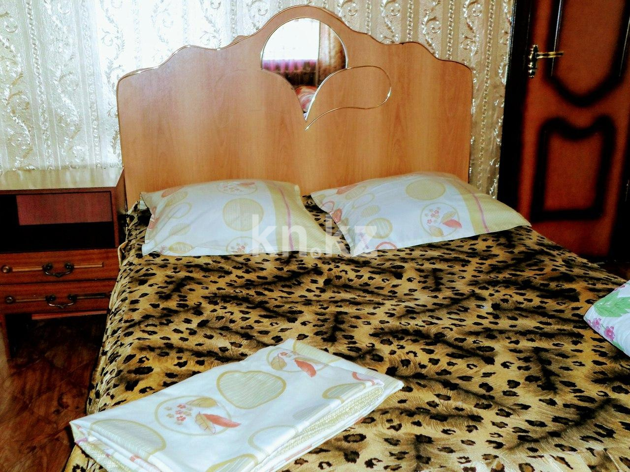 Аренда 1-комнатной квартиры посуточно, 32 м², ул. Алмазова, дом  46 - Продажа квартир в Уральске фото 2 из 6