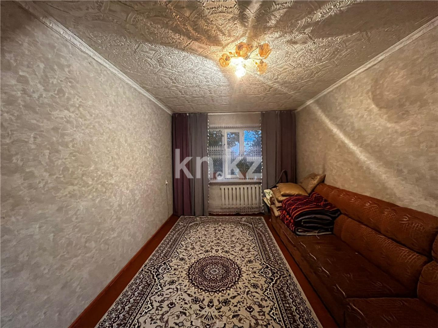 Продажа 3-комнатной квартиры, 63 м², мкр-н 15 - Продажа квартир в Караганде фото 1 из 9