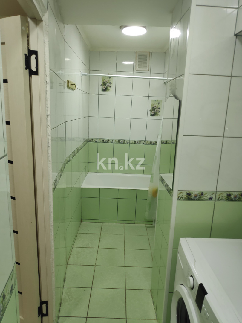 Продажа 2-комнатной квартиры, 46.3 м² - Продажа двухкомнатных квартир в панельном доме в Алматы - страница 3 фото 17 из 25