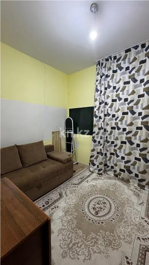 Продажа 3-комнатной квартиры, 75 м², пр. Шахтеров, дом  52Б в Караганде - фото 3