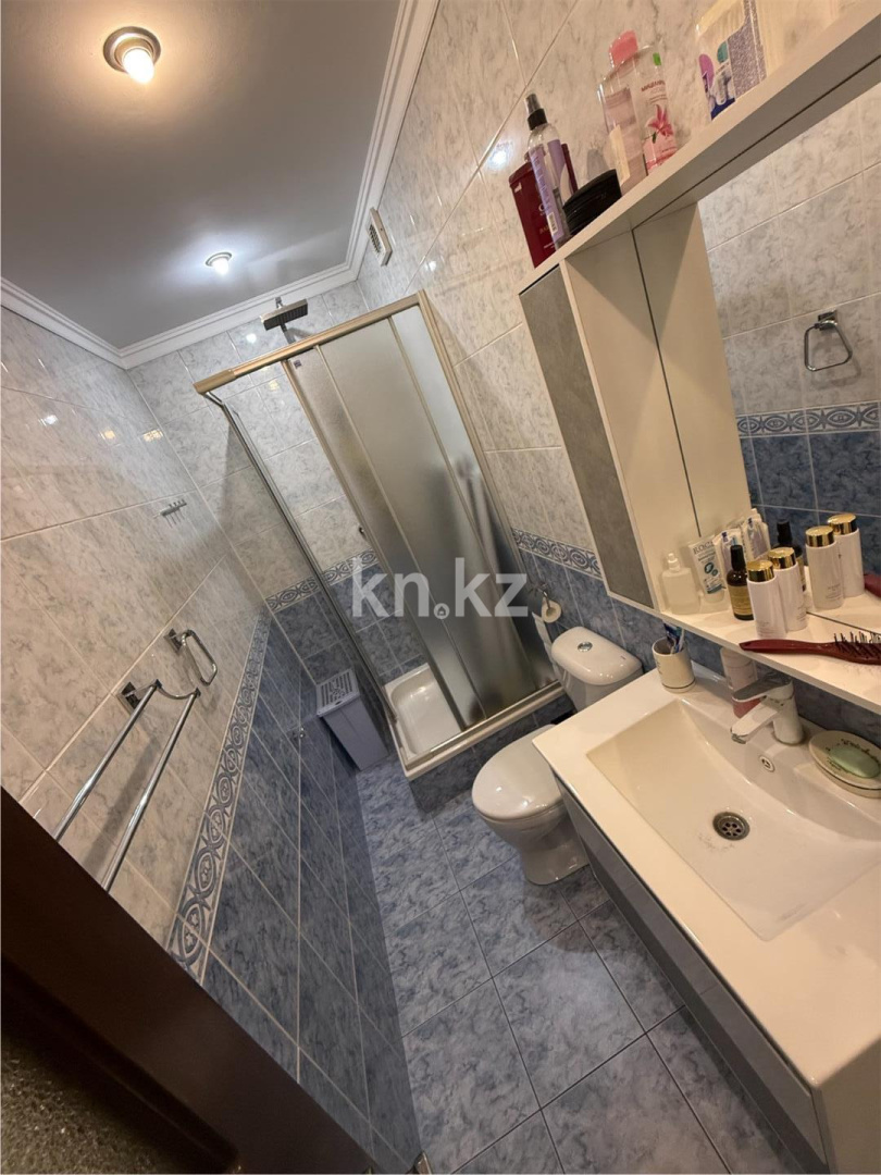 Продажа 7-комнатного дома, 300 м² в Караганде - фото 10