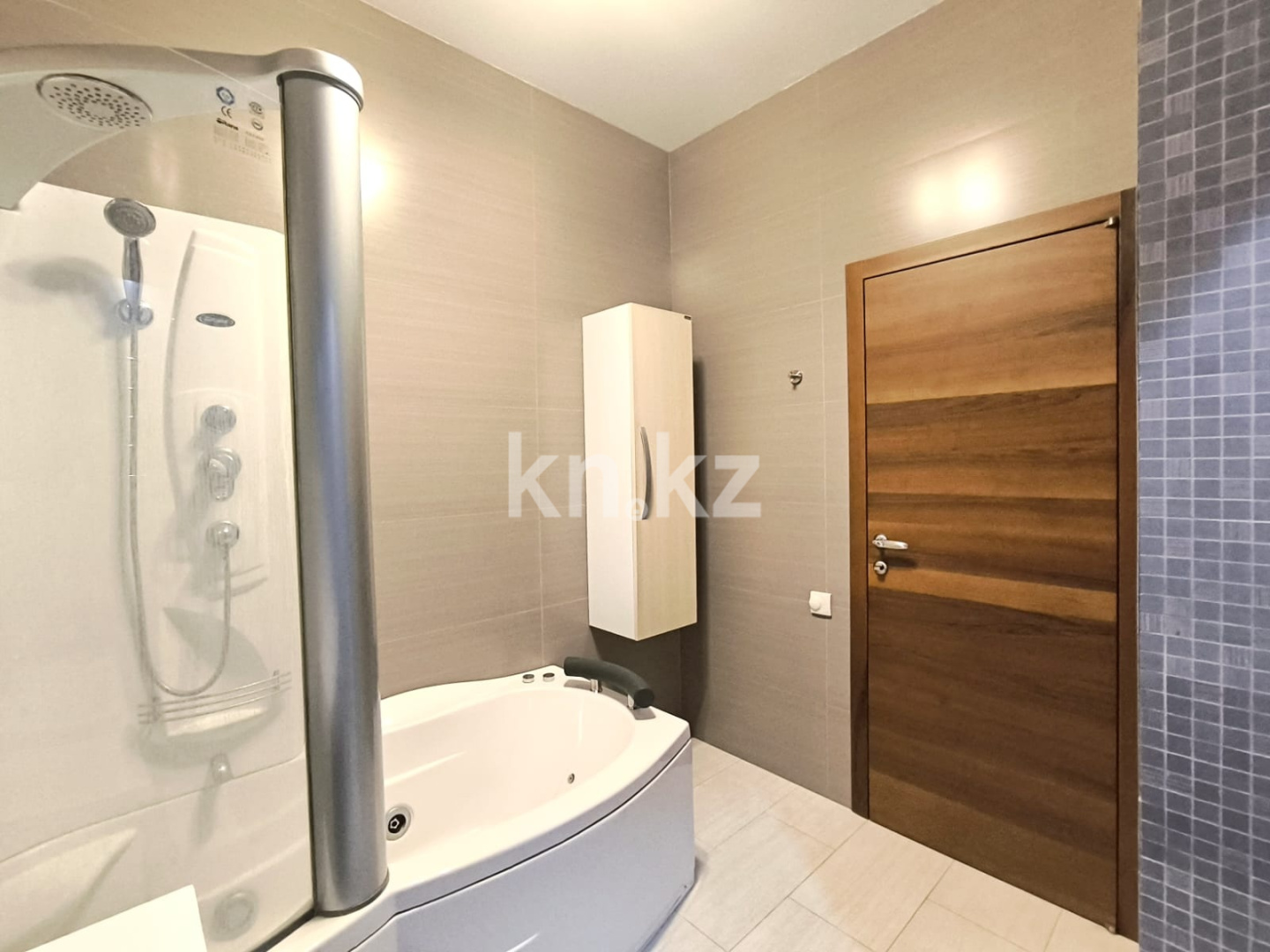 Аренда 2-комнатной квартиры, 70 м² - Аренда квартир помесячно в Алматы фото 19 из 24