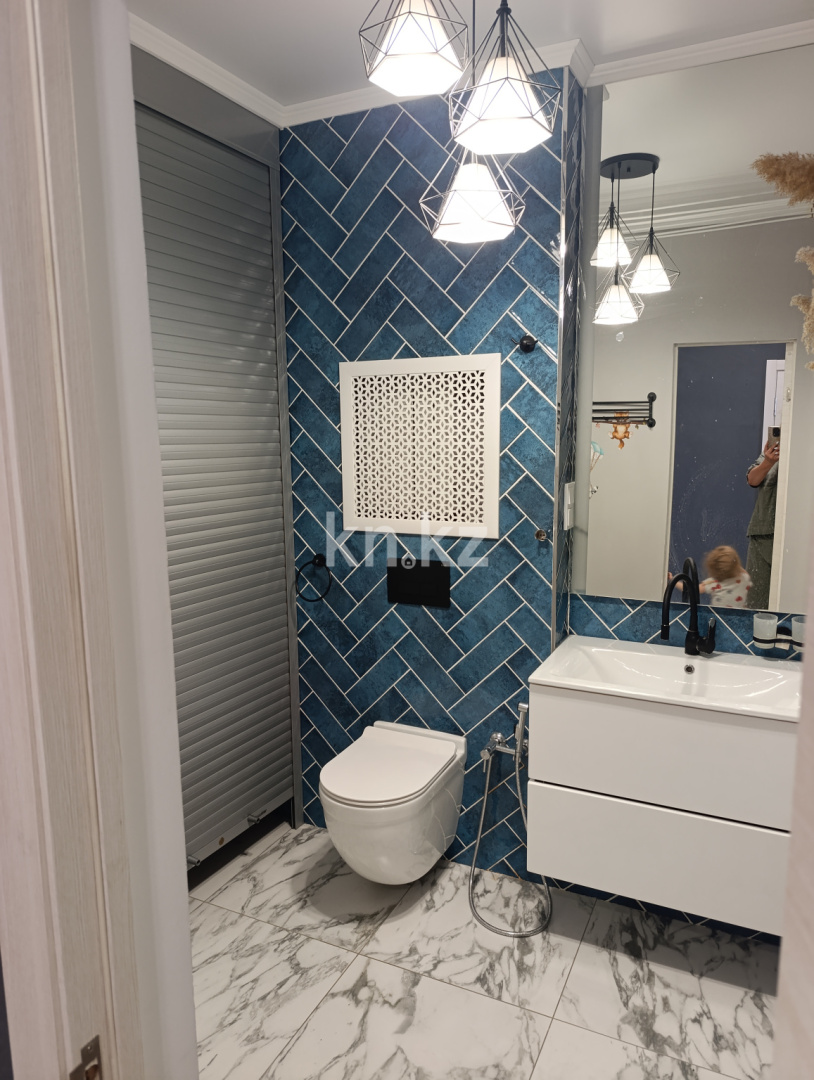 Продажа 2-комнатной квартиры, 61 м² - Продажа квартир в Караганде - страница 2 фото 13 из 18