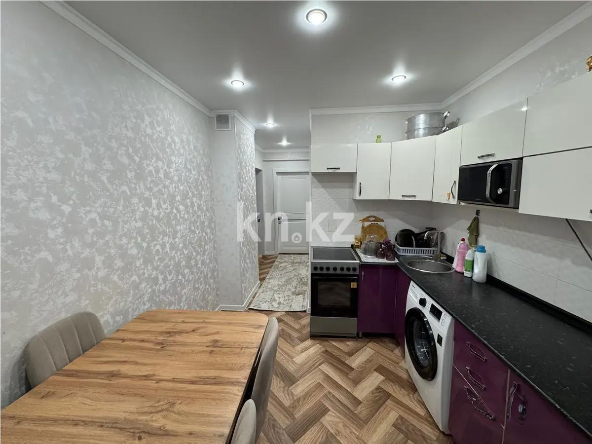 Продажа 3-комнатной квартиры, 63 м², мкр-н Голубые Пруды, дом  18 в Караганде - фото 4