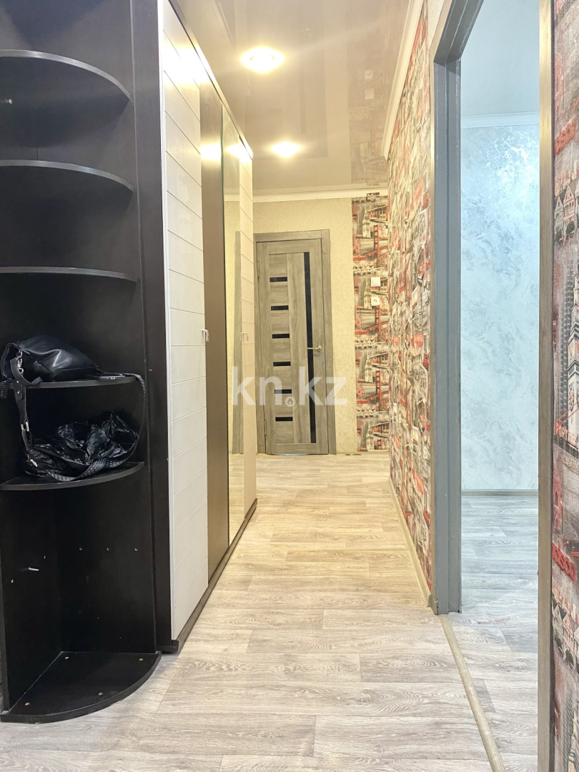 Продажа 3-комнатной квартиры, 64 м², ул. Гапеева - Продажа  трехкомнатных квартир в Караганде фото 11 из 18