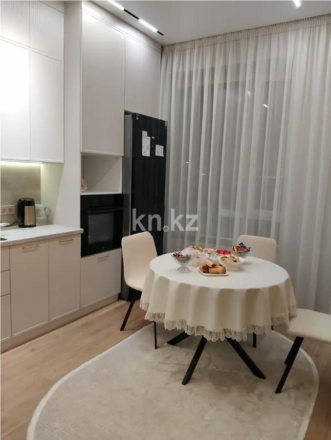 Продажа 3-комнатной квартиры, 77.3 м², ул. Нажимеденова, дом  26/1 в Астане - фото 4