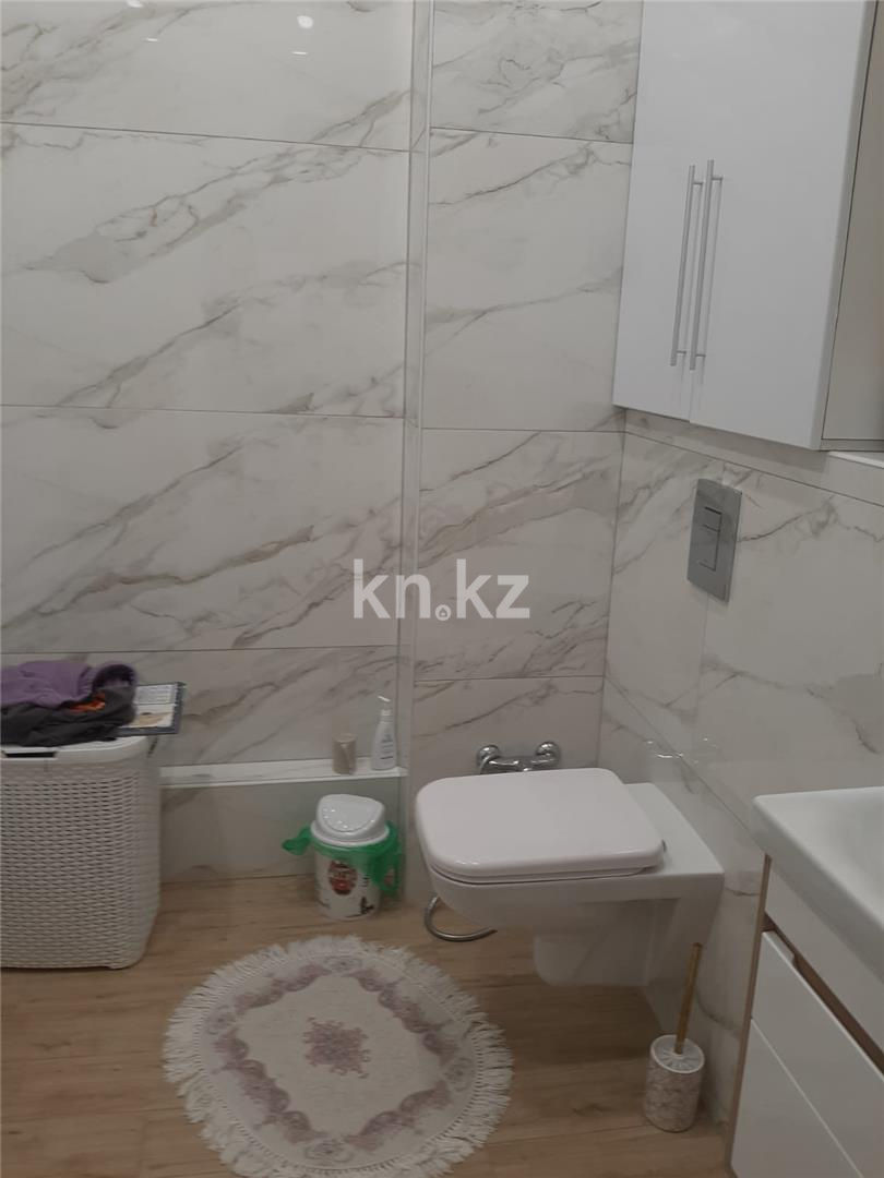 Продажа 4-комнатной квартиры, 117 м², пр. Строителей, дом  33/4 - Продажа  четырехкомнатных квартир в Караганде фото 11 из 21