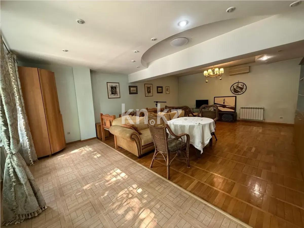 Продажа 4-комнатной квартиры, 150 м², ул. Кунаева, дом  162 в Алматы - фото 3