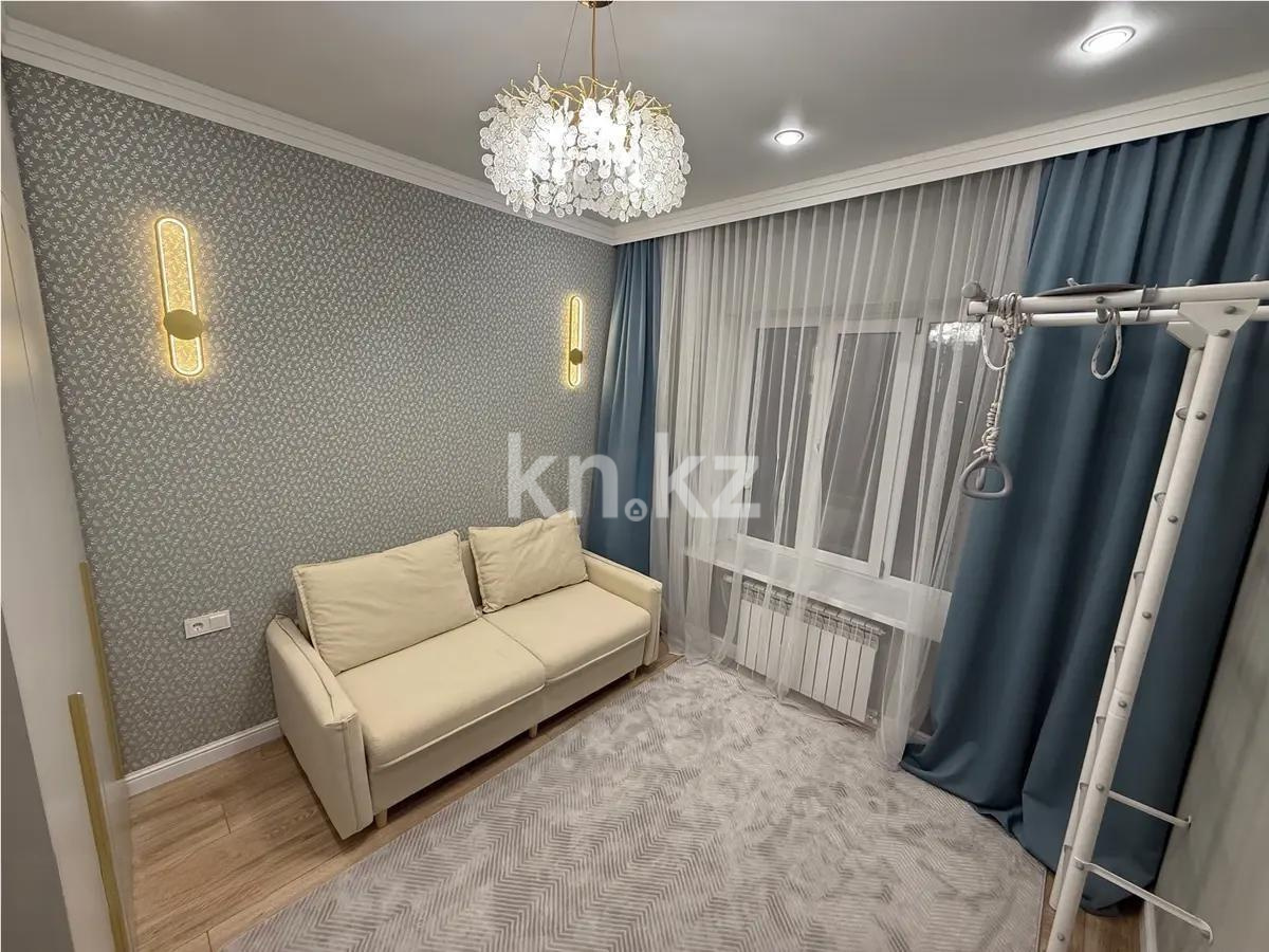 Продажа 3-комнатной квартиры, 84 м², ул. Кулкыбаева, дом  13 в Караганде - фото 3