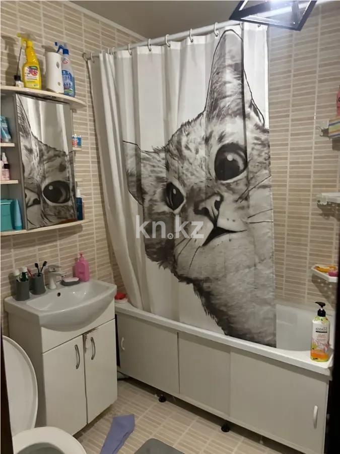 Продажа 3-комнатной квартиры, 62 м², пр. Райымбека, дом  136 в Алматы - фото 5