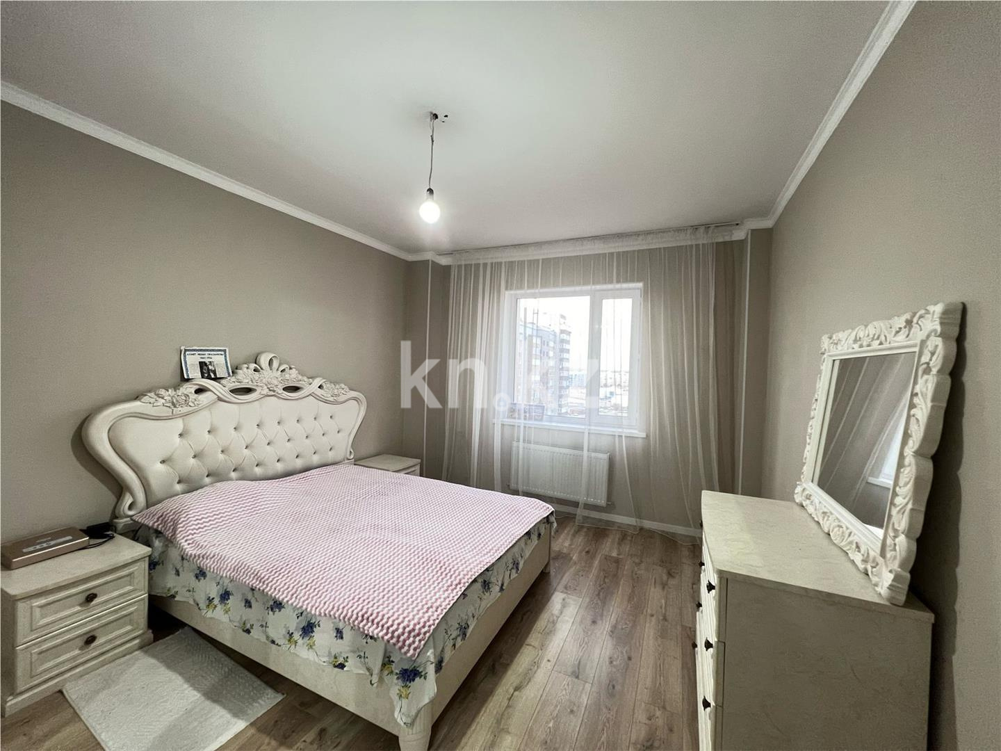Продажа 3-комнатной квартиры, 89 м², пр. Шахтеров, дом  52 - Продажа  трехкомнатных квартир в Караганде фото 3 из 12