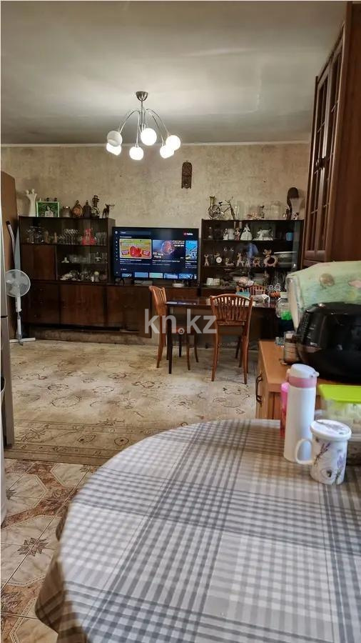 Продажа 4-комнатной квартиры, 88.3 м², ул. Шевченко, дом  82 - Продажа  четырехкомнатных квартир в Алматы фото 1 из 6