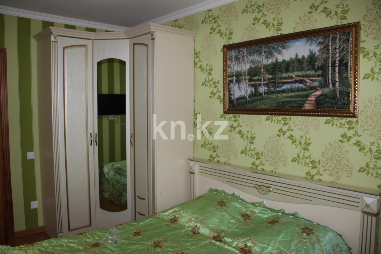 Аренда 3-комнатной квартиры посуточно, 68 м², Естая, дом  142 - Аренда квартир посуточно в Павлодаре фото 1 из 11