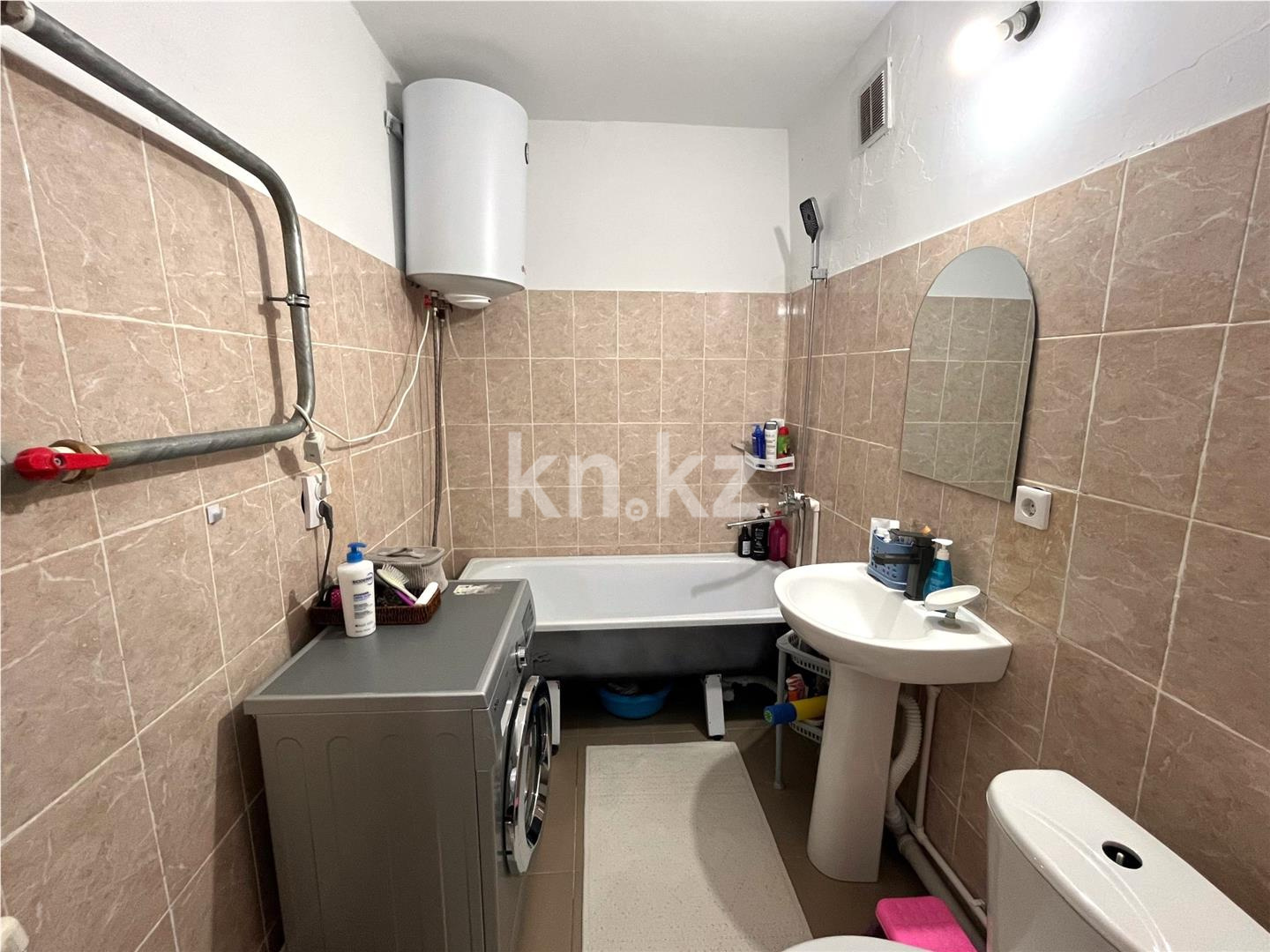 Продажа 1-комнатной квартиры, 42 м² в Караганде - фото 8