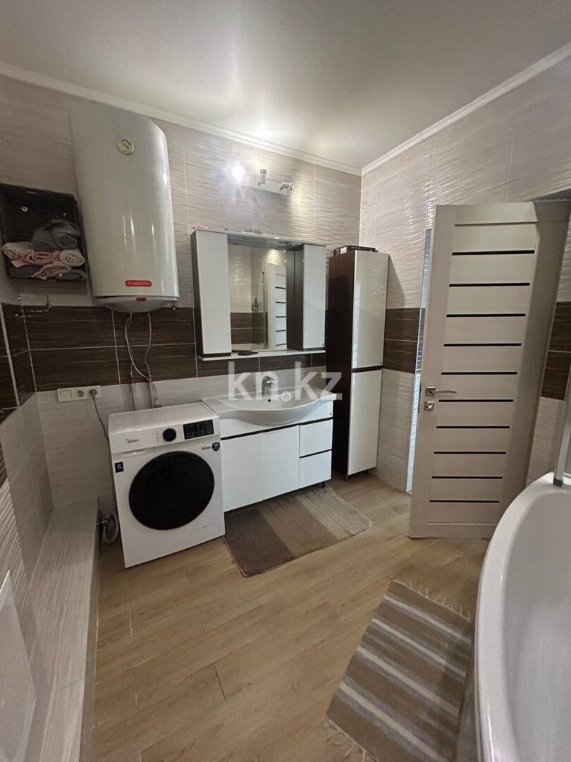 Продажа 2-комнатной квартиры, 88 м² в Алматы - фото 11