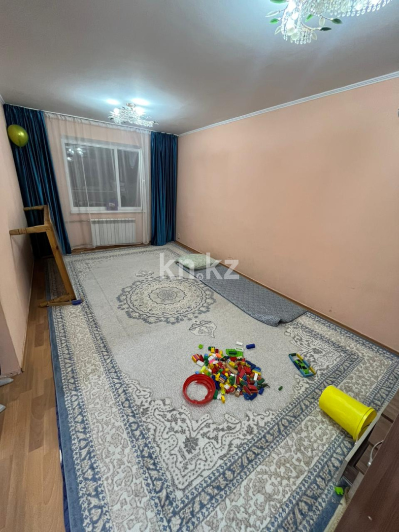 Продажа 3-комнатной квартиры, 63.3 м², ул. Жибек Жолы, дом  30 - Продажа квартир в Шымкенте фото 1 из 12