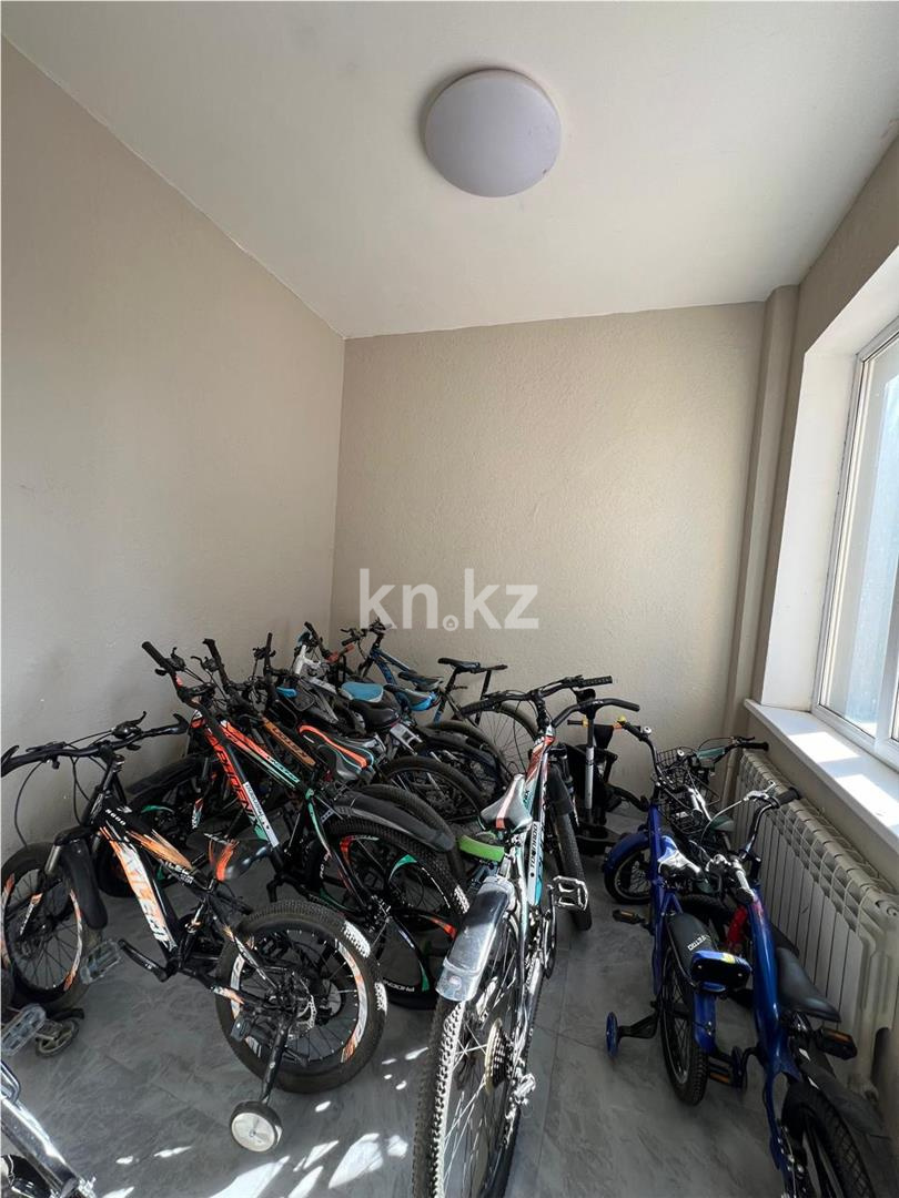 Продажа 2-комнатной квартиры, 62 м², ул. Дюсембекова, дом  83/1 - Продажа квартир в Караганде фото 16 из 19