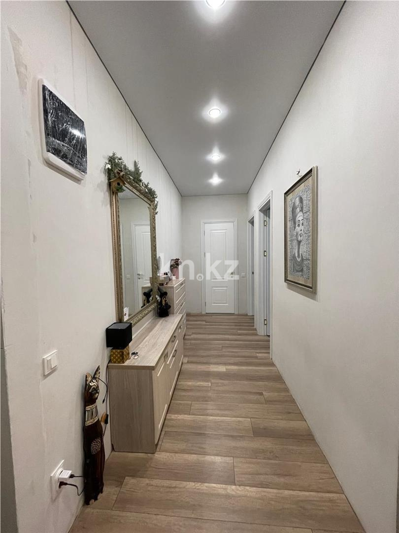 Продажа 2-комнатной квартиры, 62 м² - Продажа квартир в Караганде - страница 2 фото 10 из 14