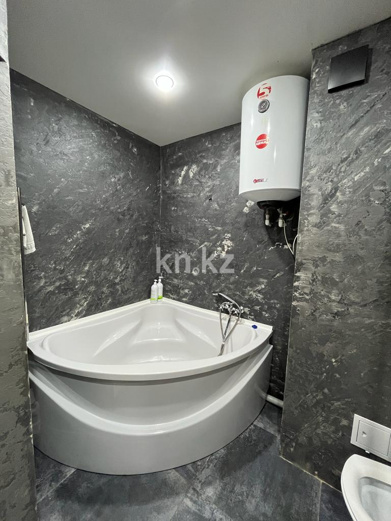 Продажа 4-комнатной квартиры, 80 м² - Продажа квартир в Караганде - страница 163 фото 16 из 18