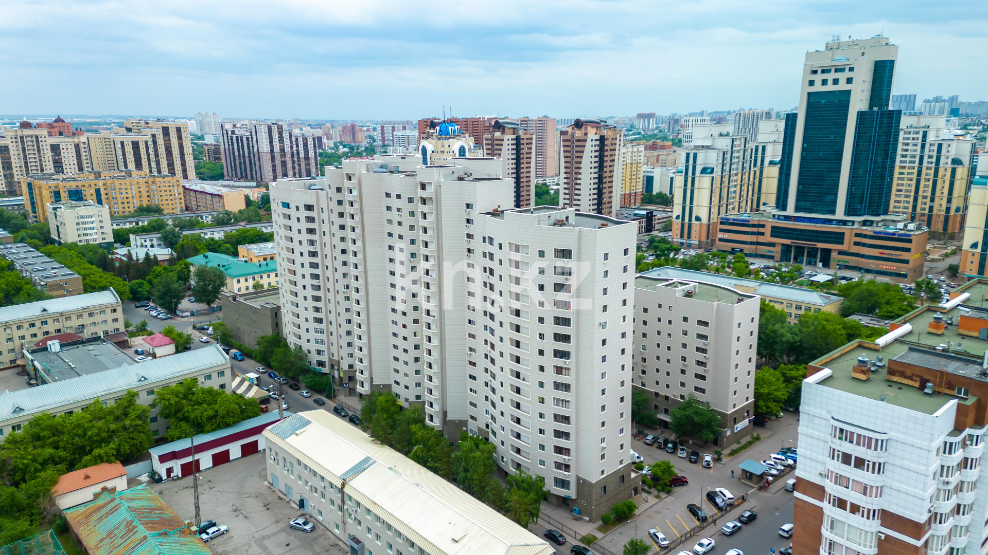 Продажа 3-комнатной квартиры, 109.8 м², ул. Отырар, дом  4/2 в Астане - фото 11