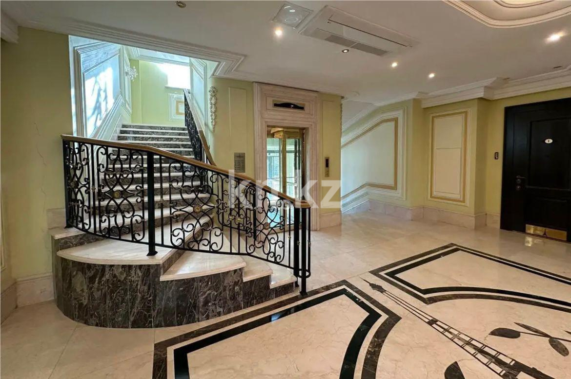 Продажа 4-комнатной квартиры, 220 м² в Астане - фото 2