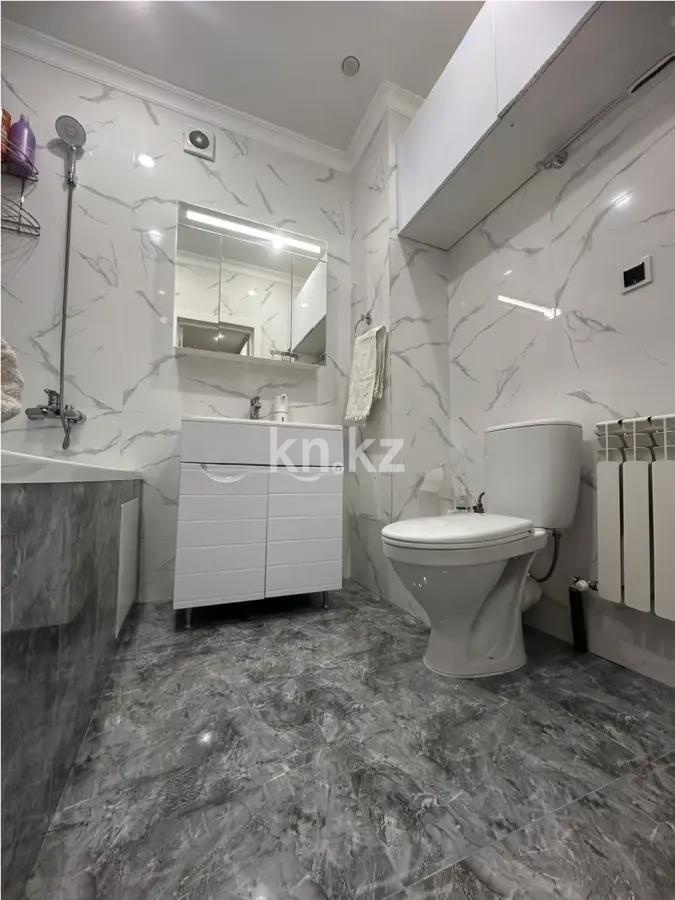 Продажа 3-комнатной квартиры, 63 м², ул. Айнакол, дом  62 в Астане - фото 5