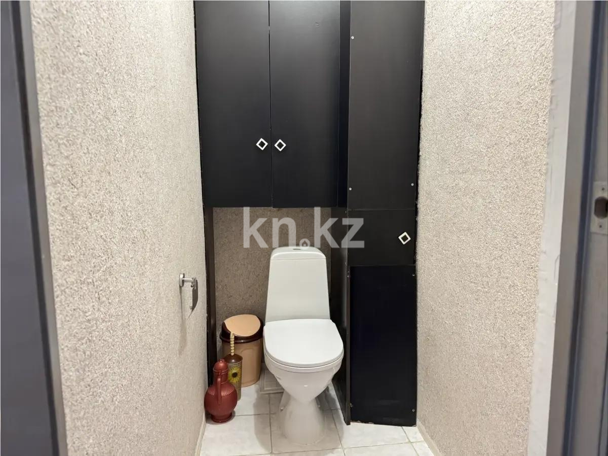 Продажа 2-комнатной квартиры, 60 м², ул. Азербаева, дом  4 в Астане - фото 5