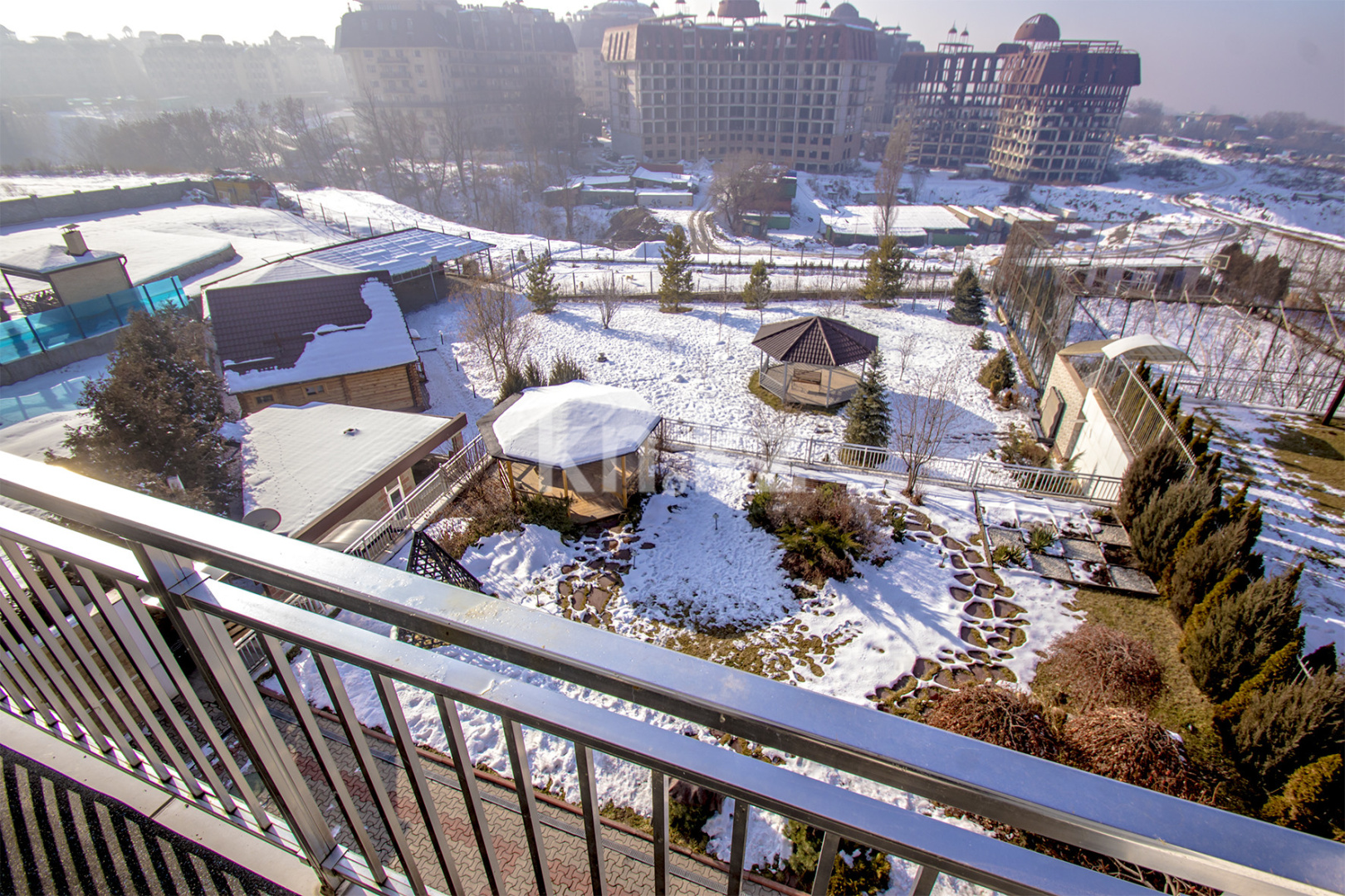 Продажа 10-комнатного дома, 850 м² в Алматы - фото 9