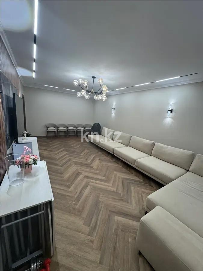 Продажа 4-комнатной квартиры, 111 м², ул. Утепова, дом  31 - Продажа квартир в Алматы фото 1 из 4