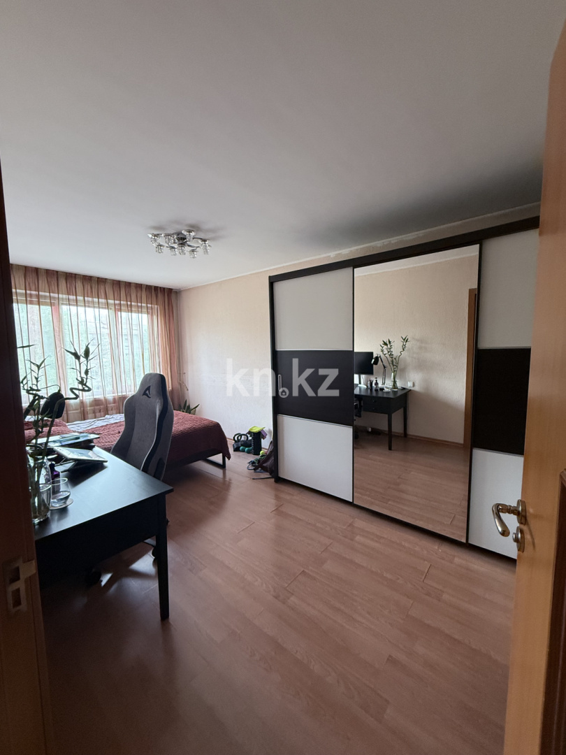 Продажа 3-комнатной квартиры, 63 м², ул. Радостовца, дом  271 - ул. Журавлева - Продажа квартир в Алматы фото 1 из 8