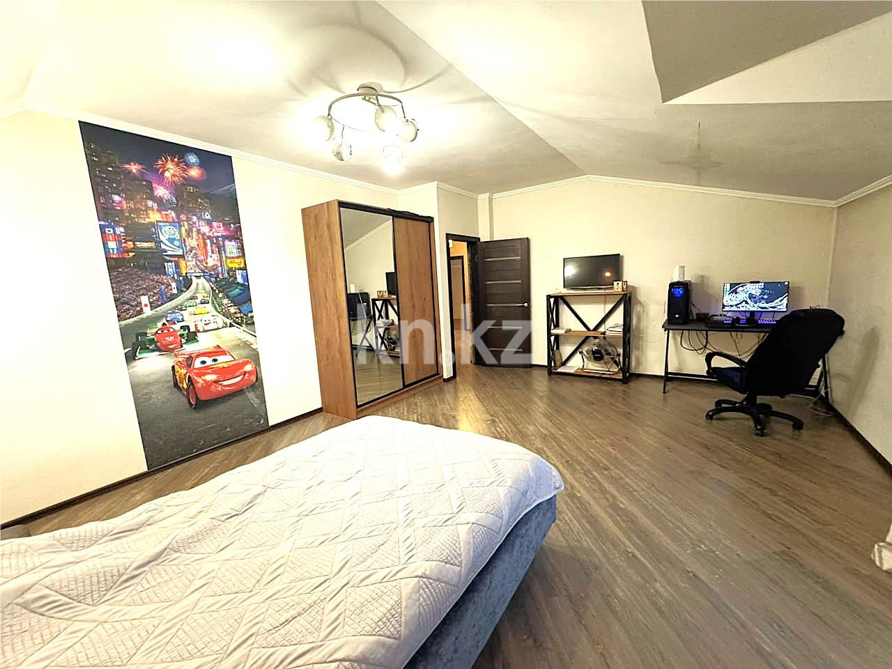 Продажа 4-комнатного дома, 367.4 м² - Продажа домов, коттеджей в Караганде - страница 2 фото 15 из 38