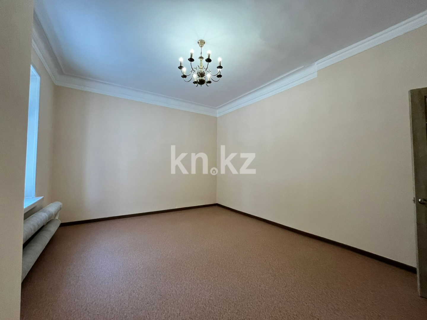 Аренда 5-комнатного дома, 145 м², пр. Бухар-жырау - Аренда домов в Караганде фото 11 из 21