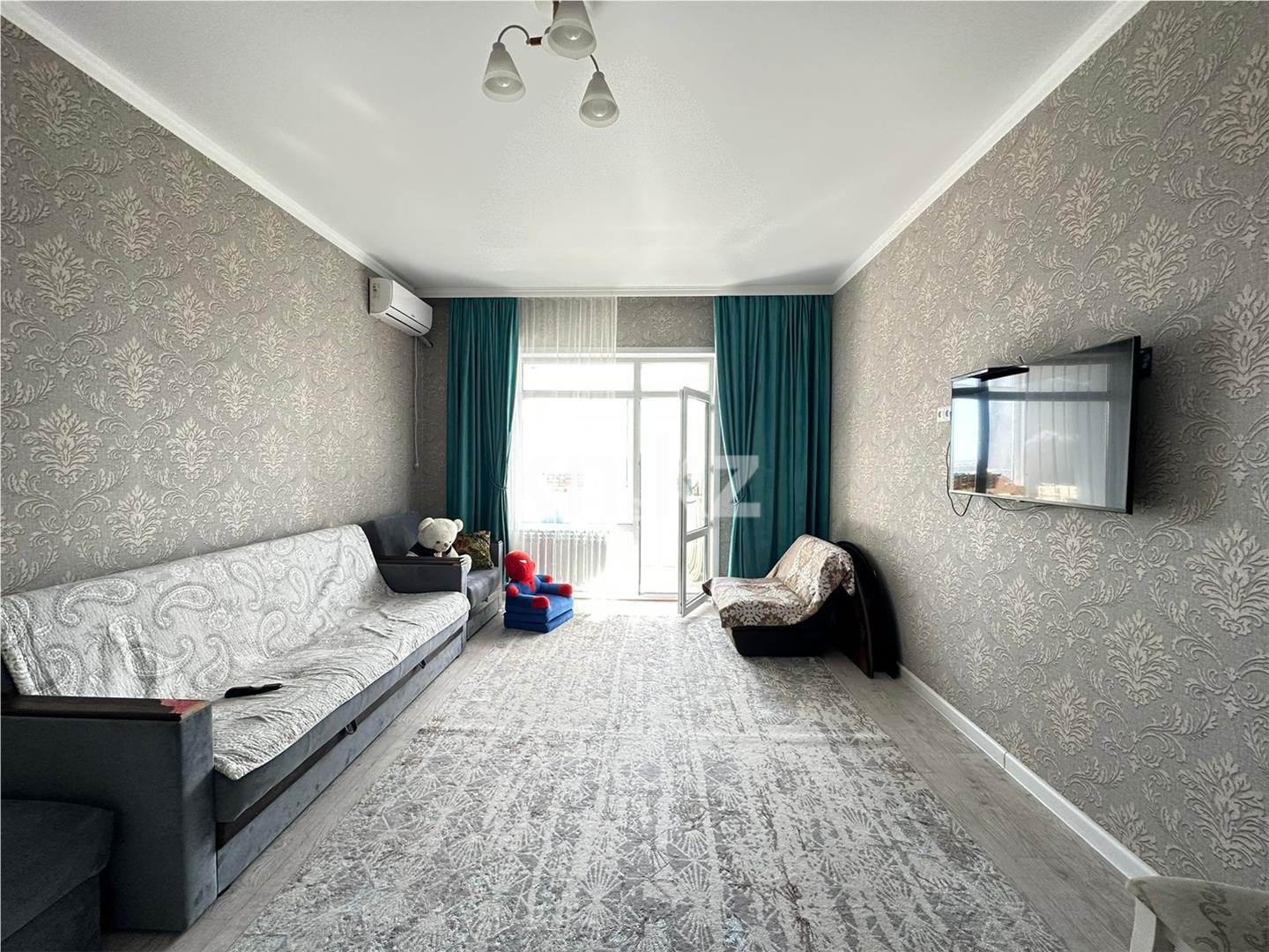 Продажа 2-комнатной квартиры, 72 м², ул. Муканова - Продажа квартир в Караганде фото 1 из 13
