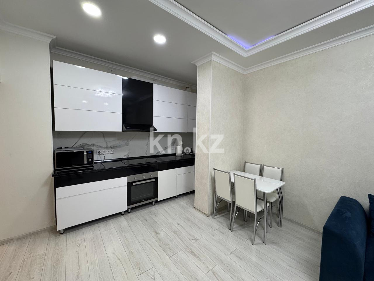Продажа 2-комнатной квартиры, 65 м², мкр-н Степной-2, дом  2/4 в Караганде - фото 4