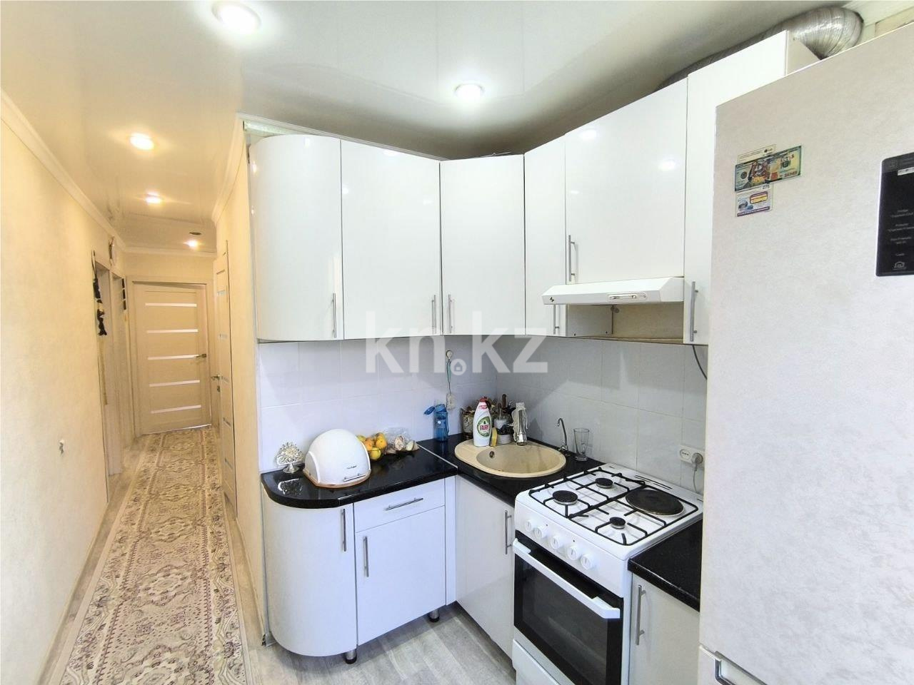 Продажа 3-комнатной квартиры, 62 м², ул. Муканова - Продажа  трехкомнатных квартир в Караганде фото 9 из 14