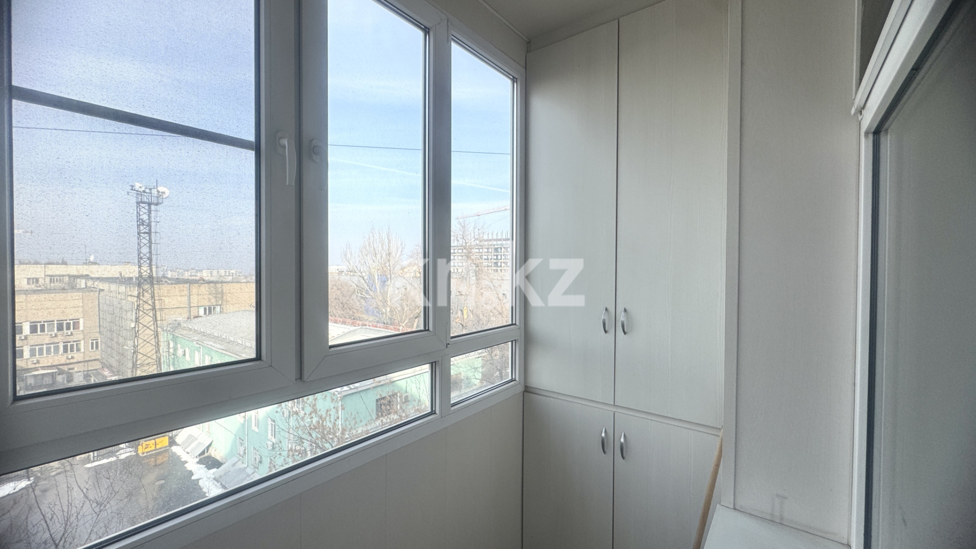 Продажа 3-комнатной квартиры, 65.3 м² в Алматы - фото 10