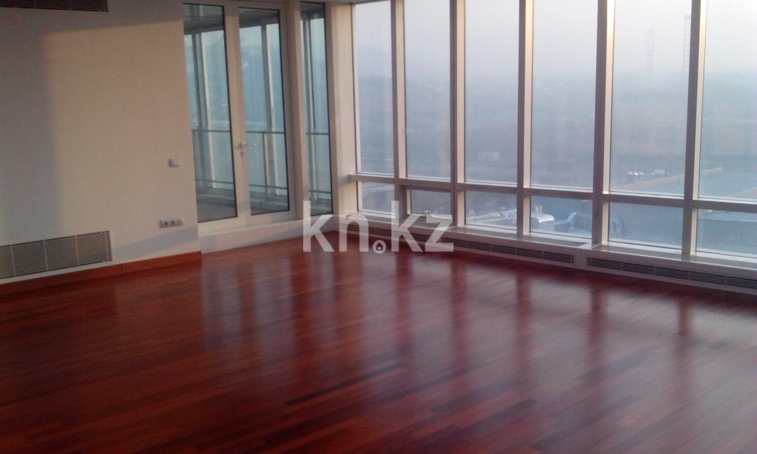 Продажа 4-комнатной квартиры, 310 м² - Продажа квартир в Бостандыкском р-не Алматы - страница 109 фото 1 из 15