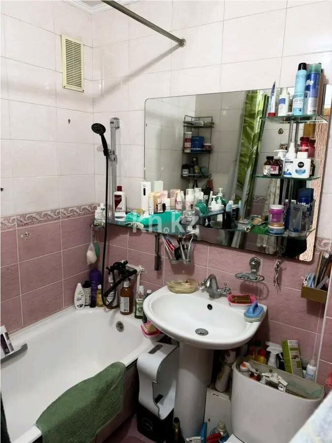 Продажа 2-комнатной квартиры, 44 м² в Алматы - фото 4