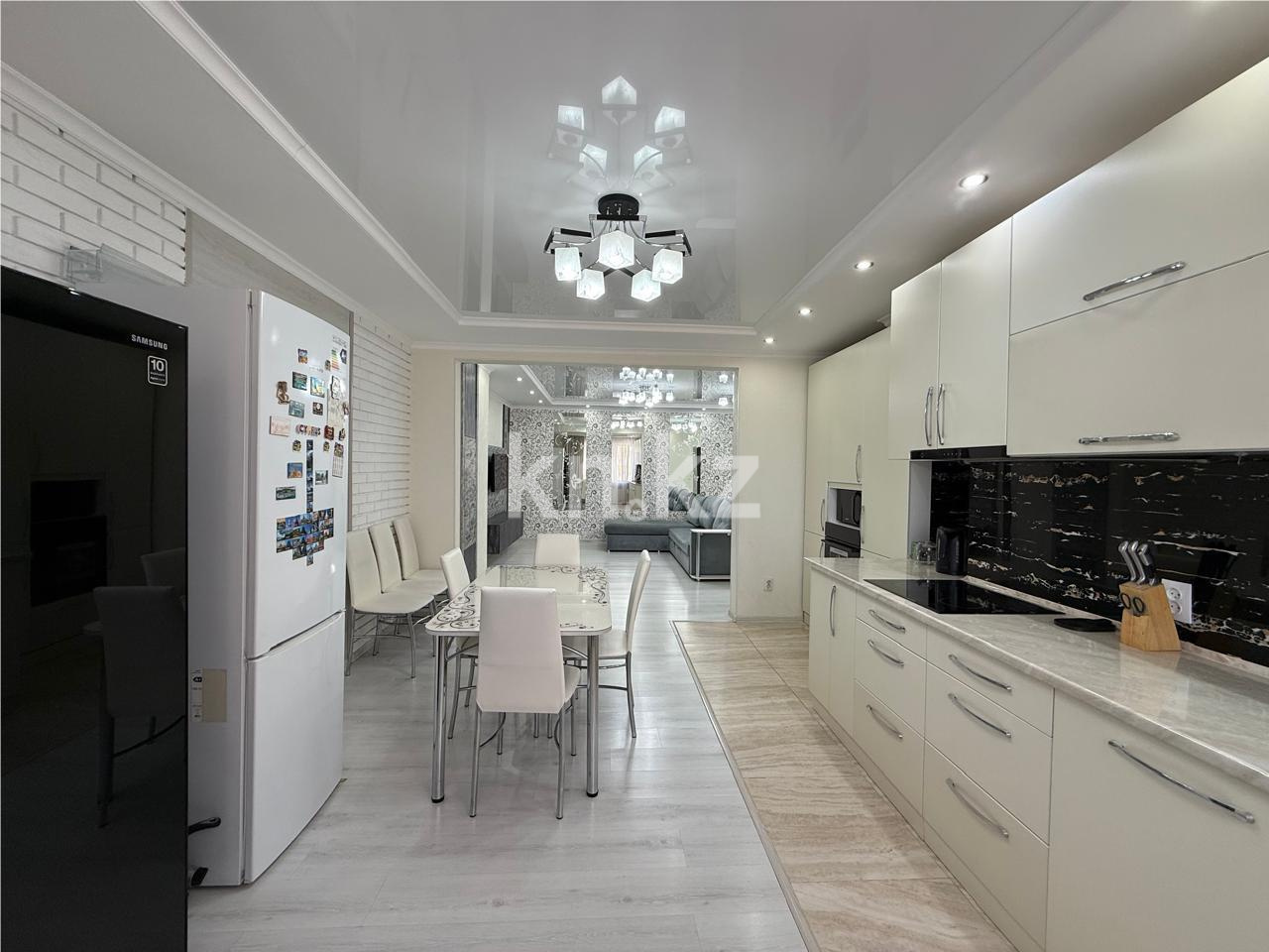 Продажа 3-комнатной квартиры, 103 м² - Продажа трехкомнатных квартир в блочном доме в Караганде фото 4 из 29