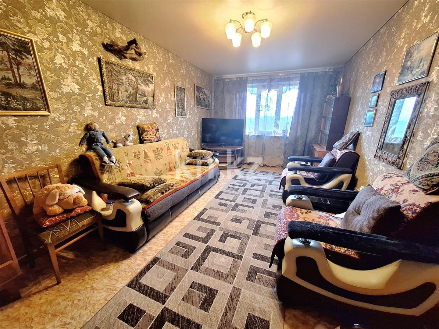 Продажа 3-комнатной квартиры, 62 м², мкр-н 17 - Продажа квартир в Караганде фото 1 из 13