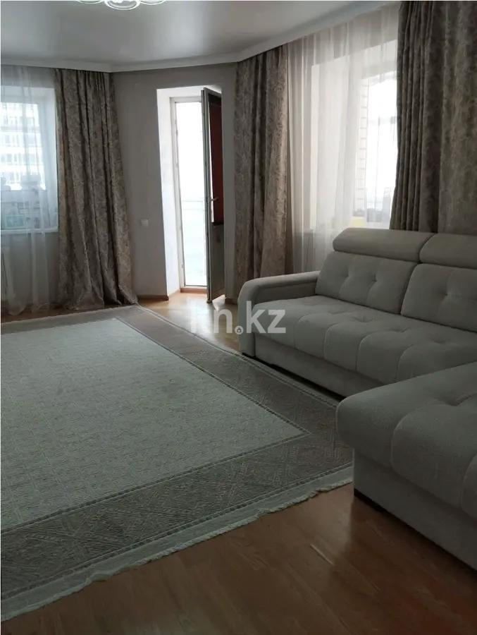 Продажа 2-комнатной квартиры, 72 м², ул. Торайгырова, дом  2 - Продажа квартир в Казахстане фото 1 из 5