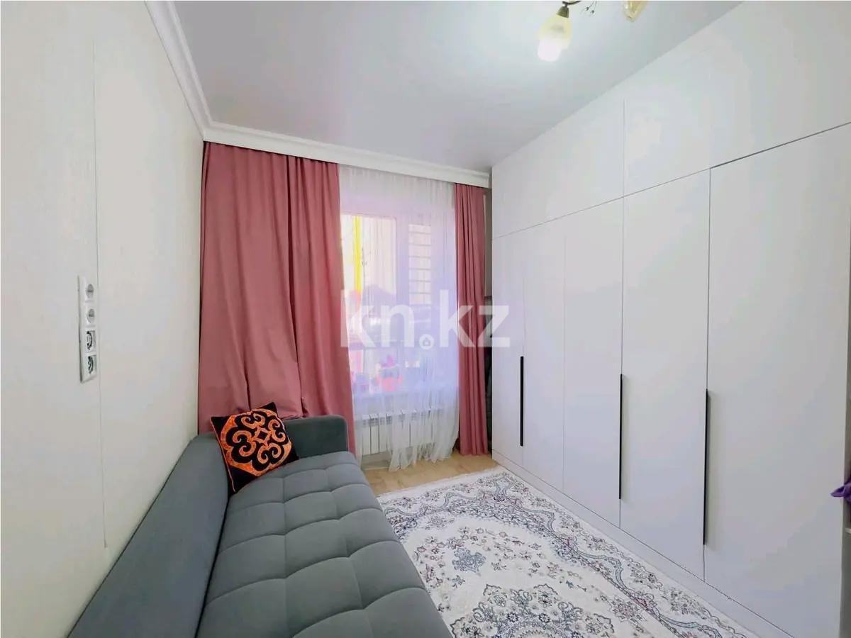 Продажа 3-комнатной квартиры, 78 м², ул. Кумисбекова, дом  4 в Астане - фото 3