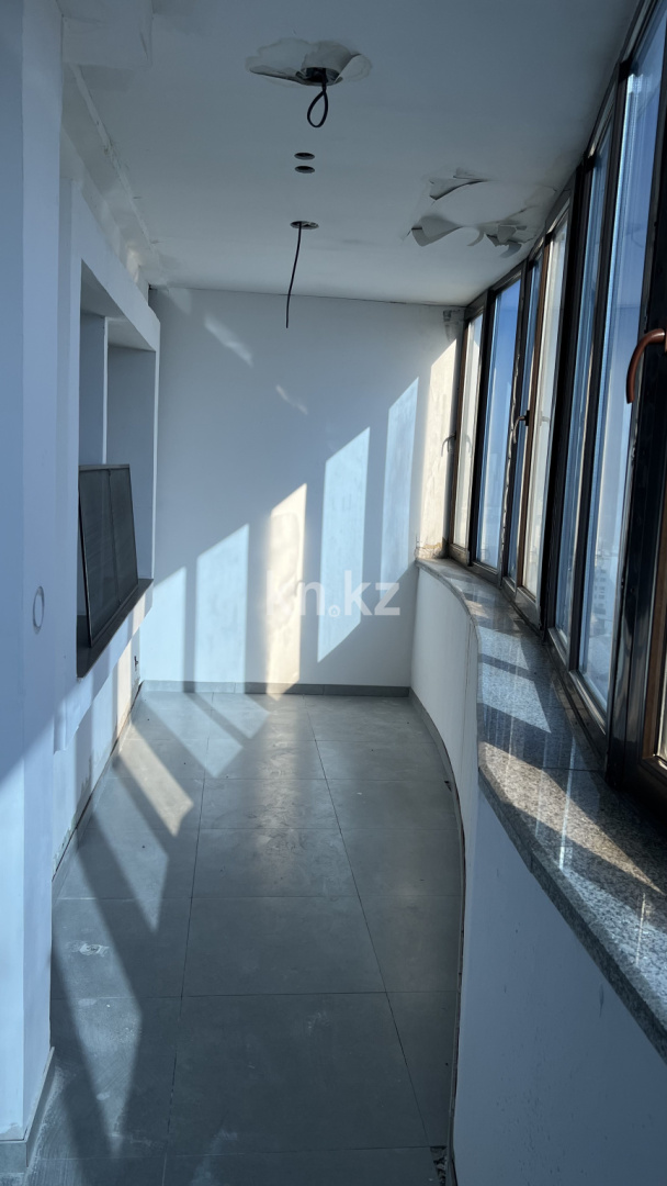 Продажа 3-комнатной квартиры, 100.6 м², ул. Мендикулова, дом  22 - Продажа квартир в Алматы с фото фото 2 из 11