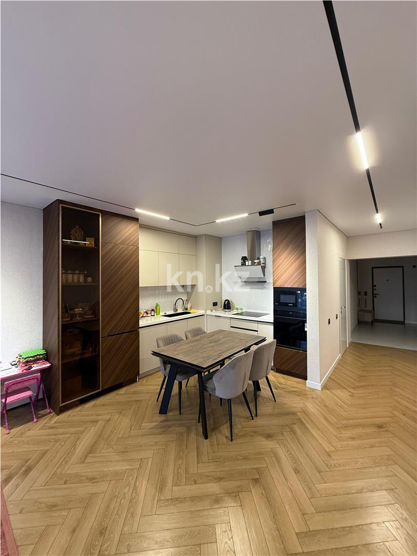Продажа 2-комнатной квартиры, 65 м² в Караганде - фото 3