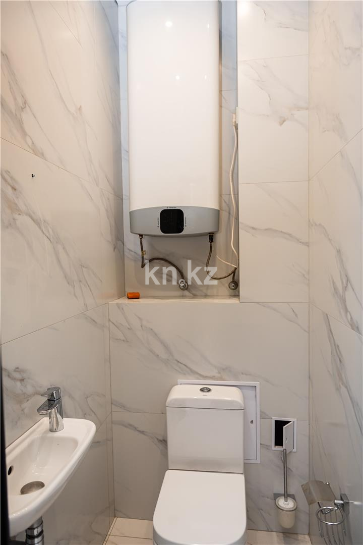 Продажа 6-комнатной квартиры, 345 м², ул. Муканова, дом  53 - Продажа  пятикомнатных квартир в Караганде фото 54 из 58