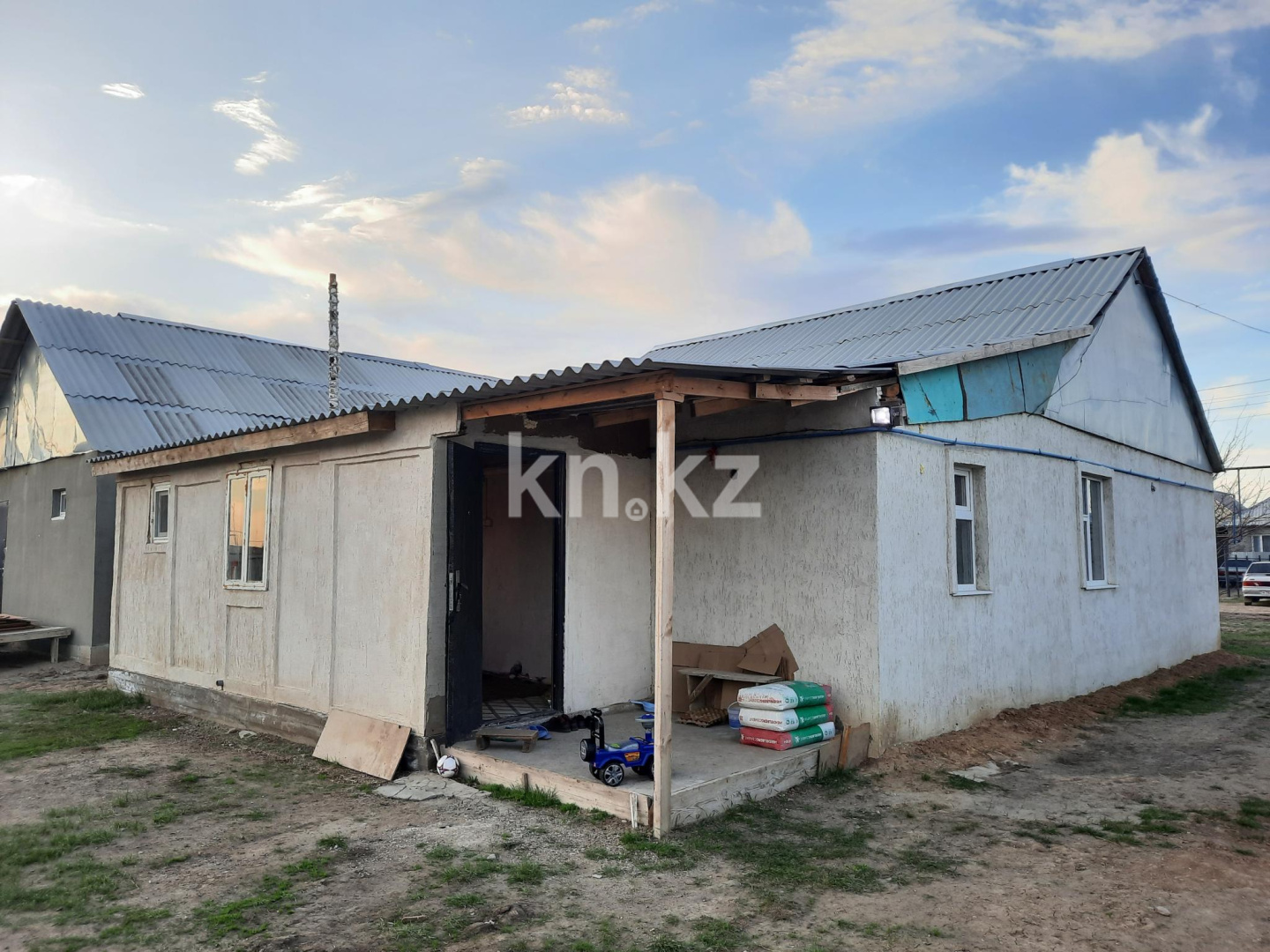 Продажа 4-комнатного дома, 90 м², мкр-н Балауса - Продажа домов, коттеджей в Уральске фото 1 из 18