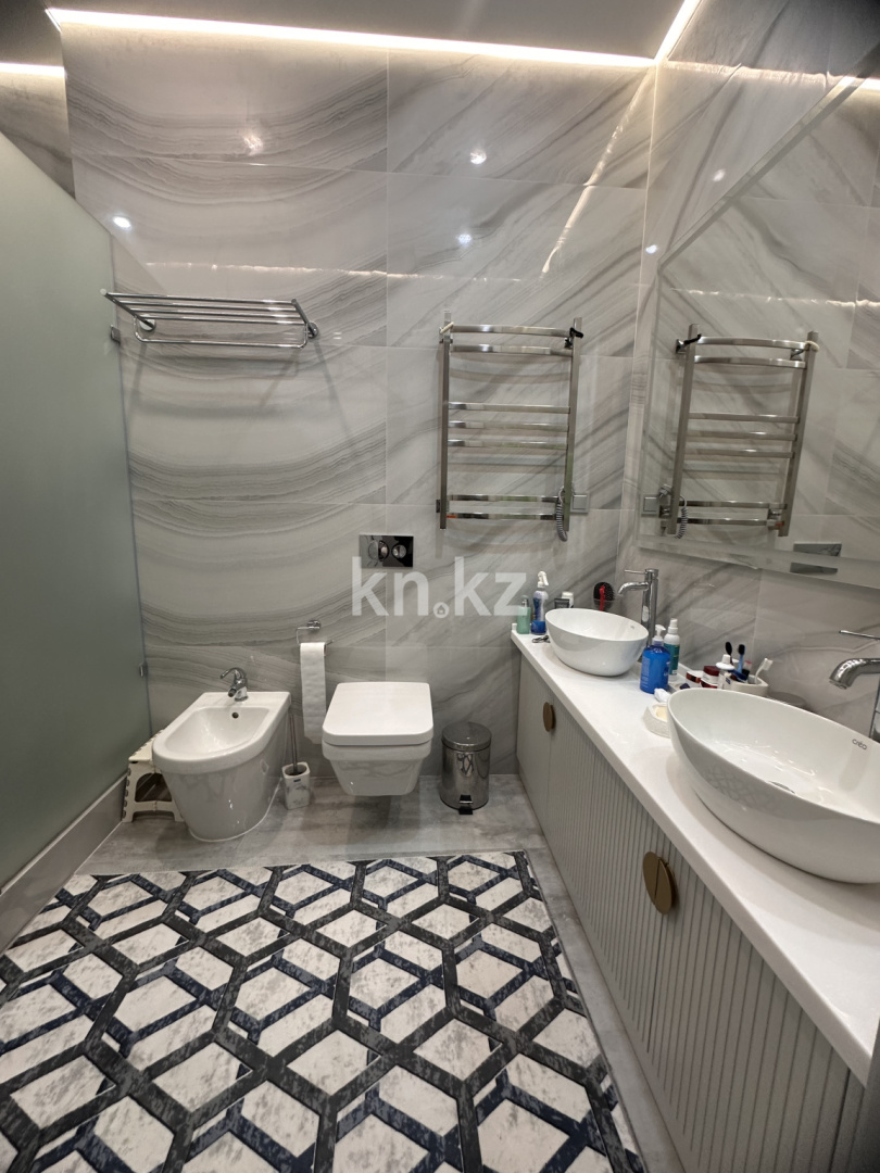 Продажа 5-комнатной квартиры, 162 м², ул. Керей, Жанибек хандар - Продажа квартир в Астане фото 7 из 18